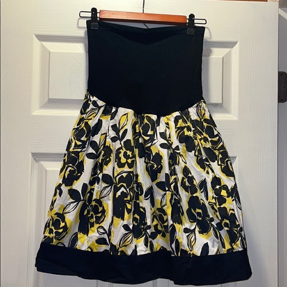 ✨A Pea in the Pod Collection Floral skirt